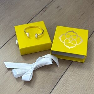 Kendra Scott gold cuff bracelet with white stone brand new
